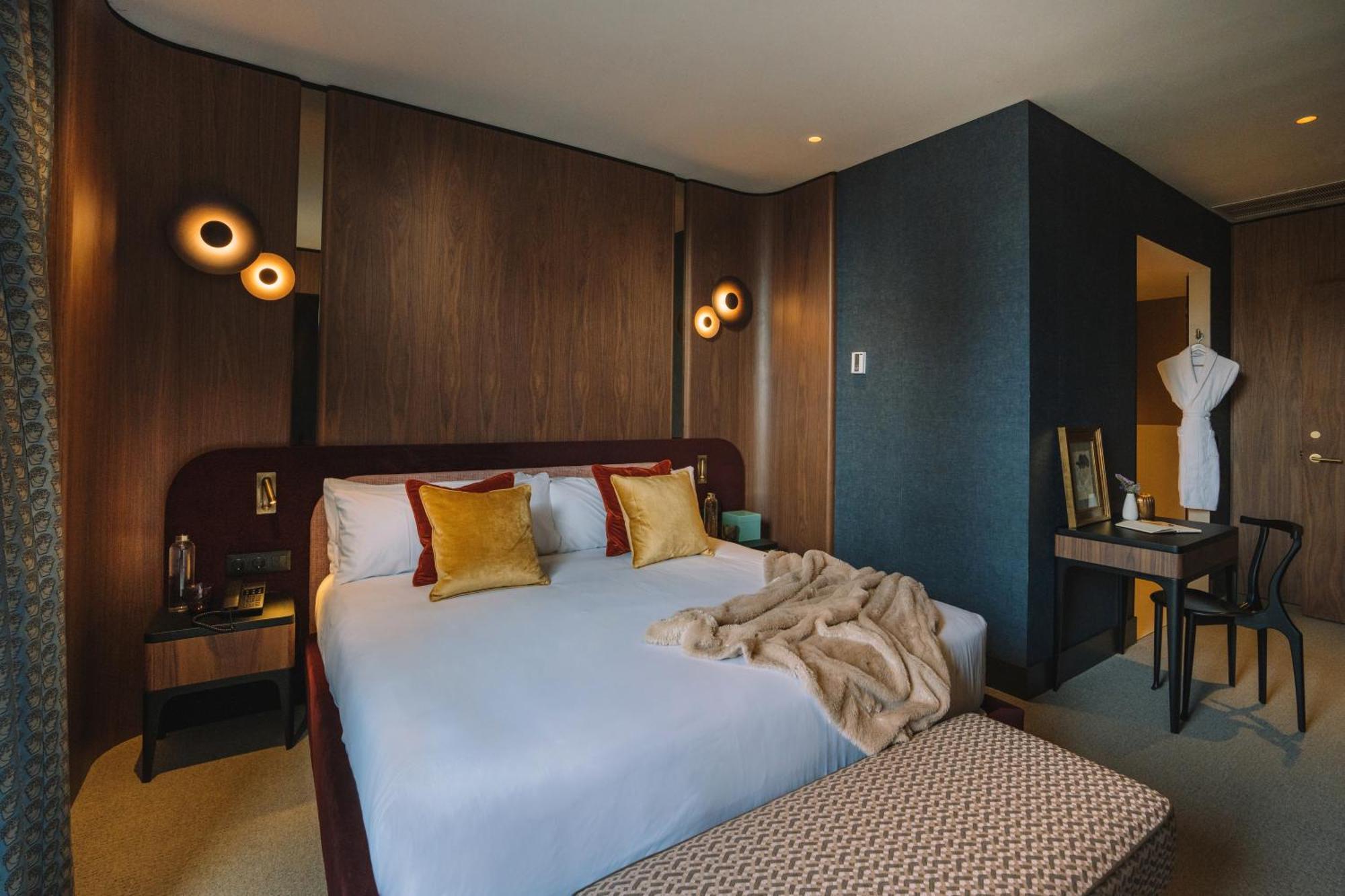 Hotel Pinar Plaza Мадрид Экстерьер фото