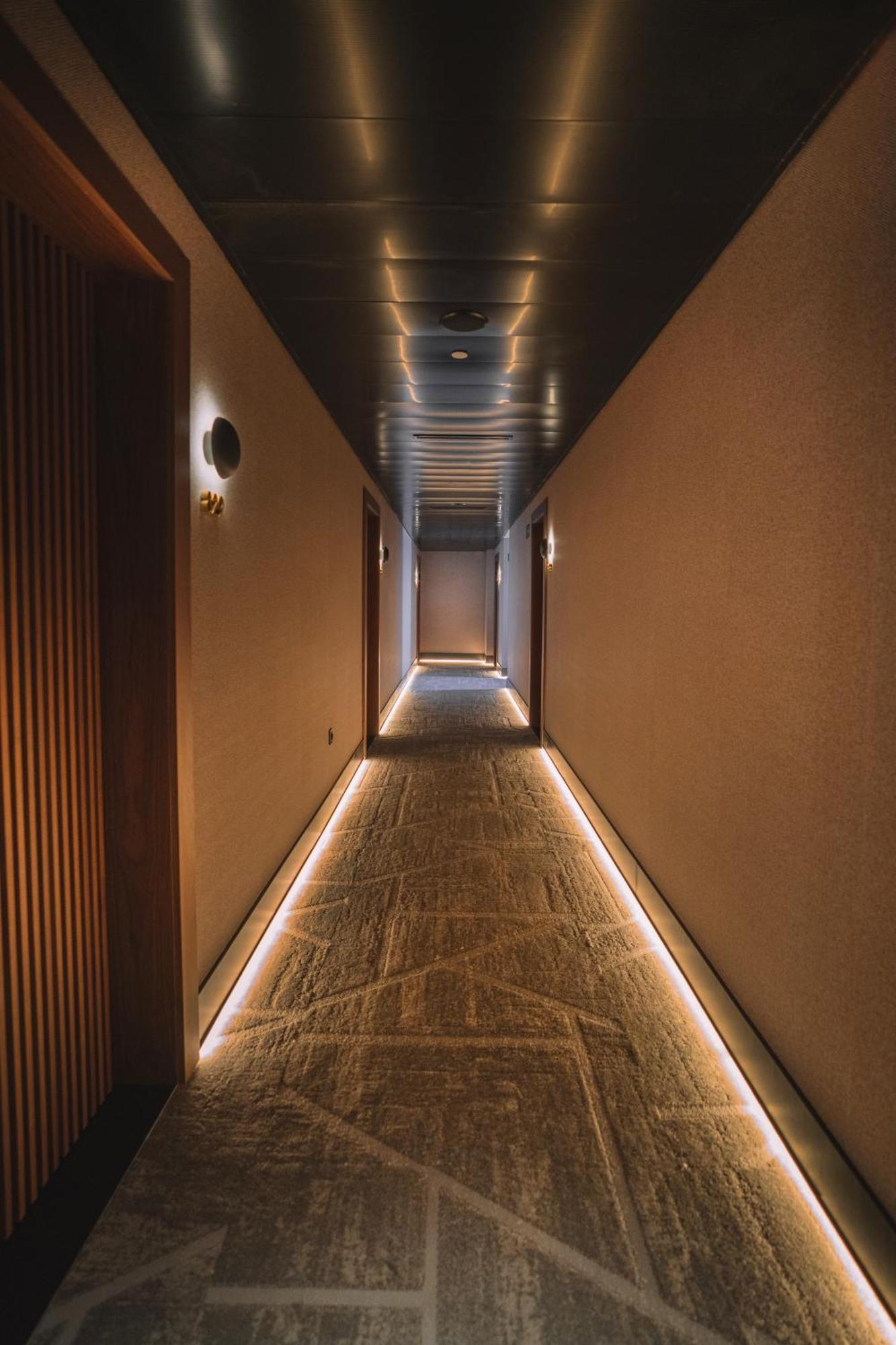 Hotel Pinar Plaza Мадрид Экстерьер фото