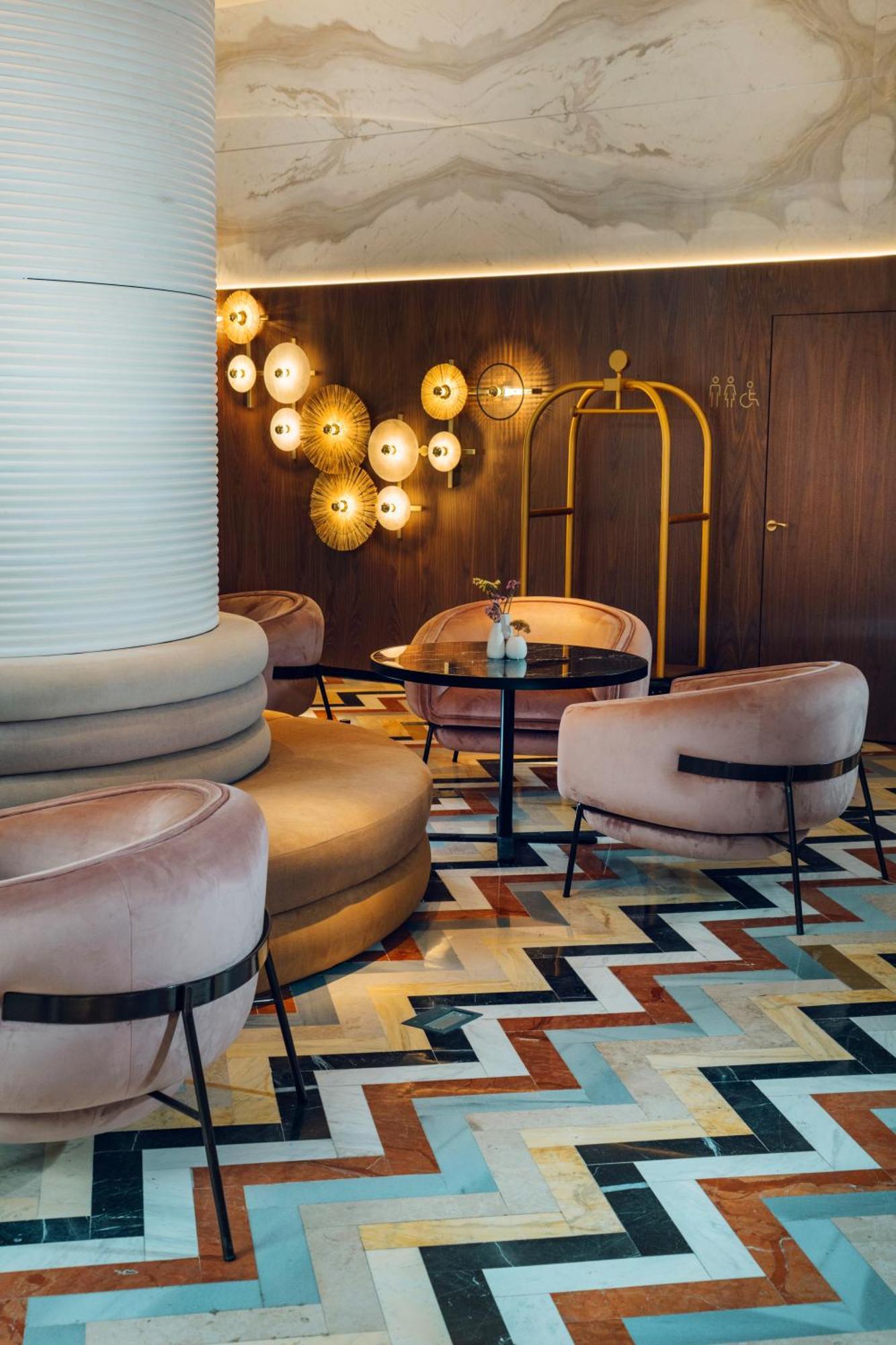 Hotel Pinar Plaza Мадрид Экстерьер фото