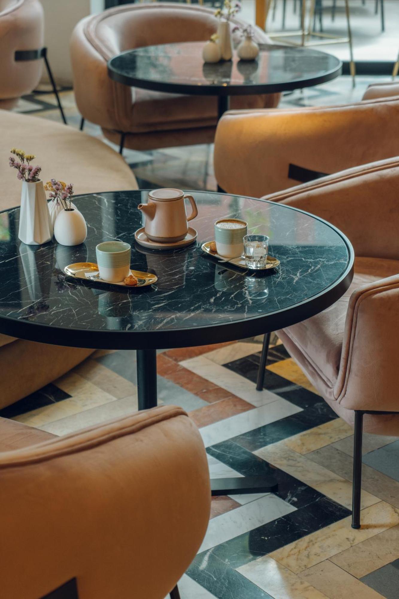 Hotel Pinar Plaza Мадрид Экстерьер фото